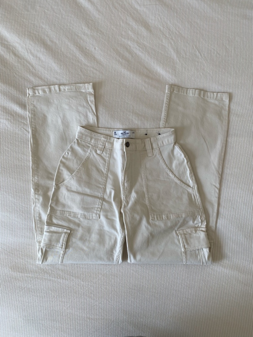 Hollister Off-White Utility Cargo Pants